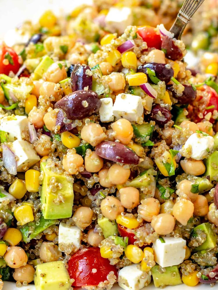 Easy Quinoa Chickpea Salad