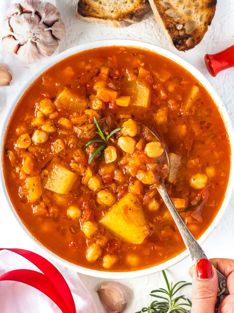 Easy Chickpea Soup